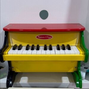 Melissa & Doug Vibrant Children's Piano